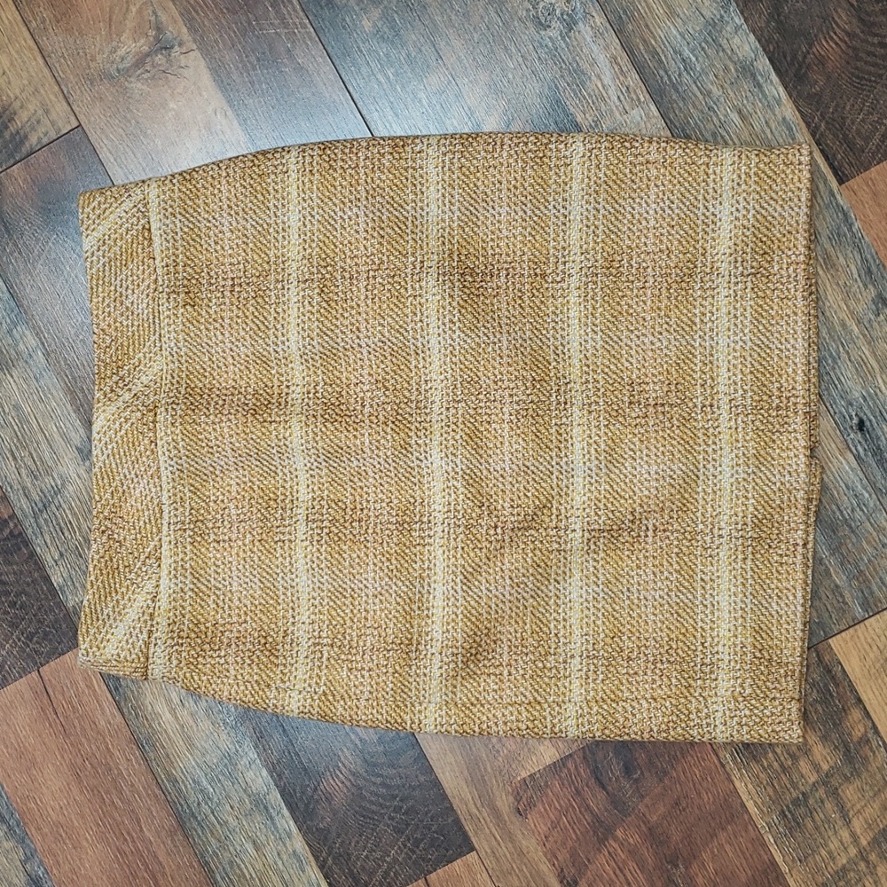 J Crew Factory The Pencil Skirt in Tan and Yellow Plaid Wool Blend, Size 0